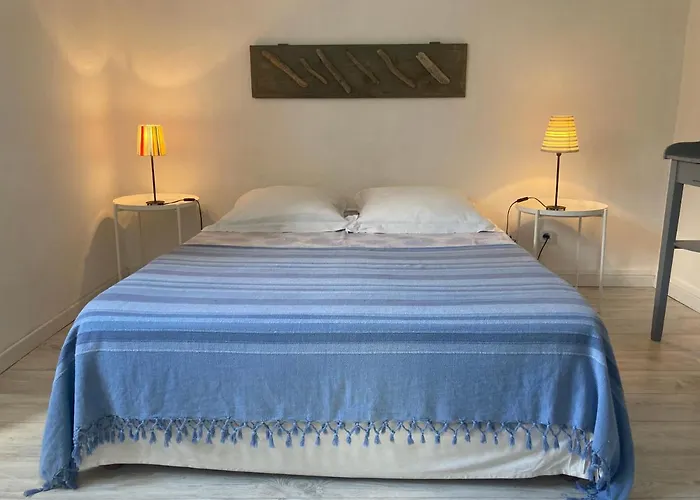 Casa A Stretta * Castello-di-Rostino